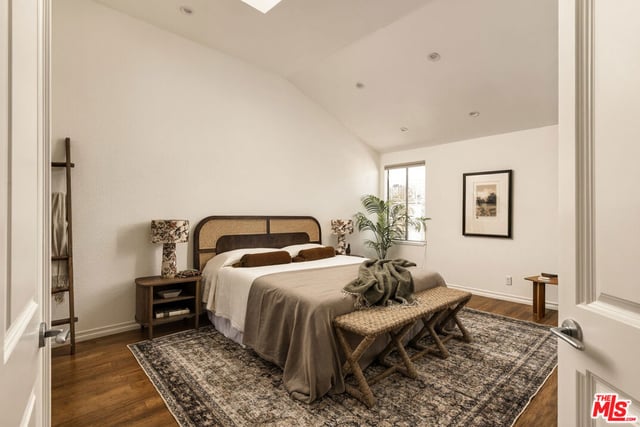 1141 17th Street 4, Santa Monica, CA 90403 — photo 17 of 29