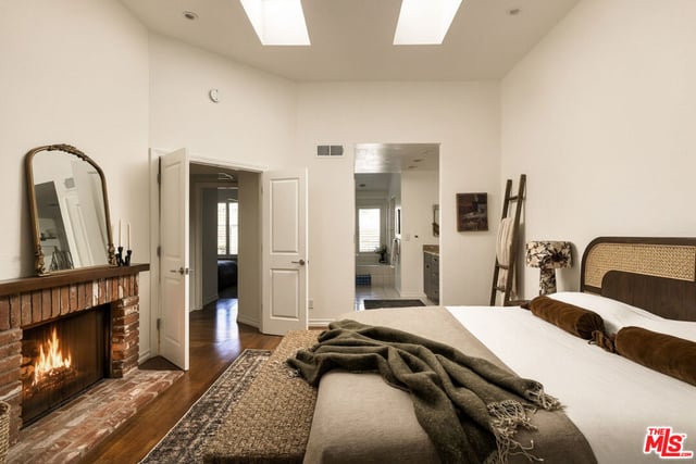 1141 17th Street 4, Santa Monica, CA 90403 — photo 18 of 29