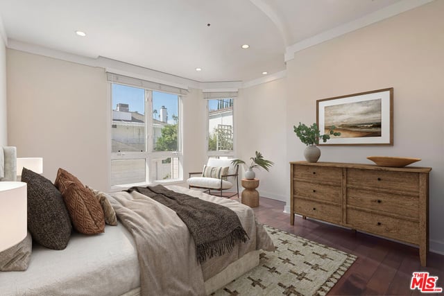 121 N Almont Drive 205, Beverly Hills, CA 90211 — photo 16 of 23