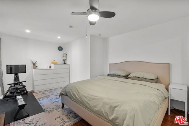 1940 N Highland Avenue 21, Los Angeles, CA 90068 — photo 18 of 51