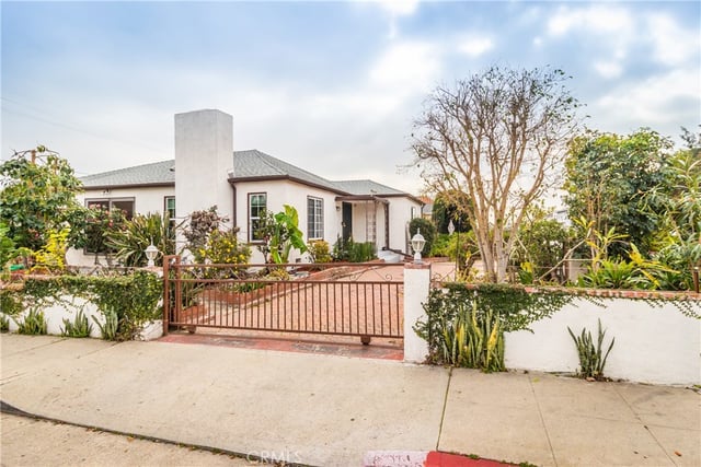 870 N Alexandria Avenue, Los Angeles, CA 90029 — photo 36 of 41