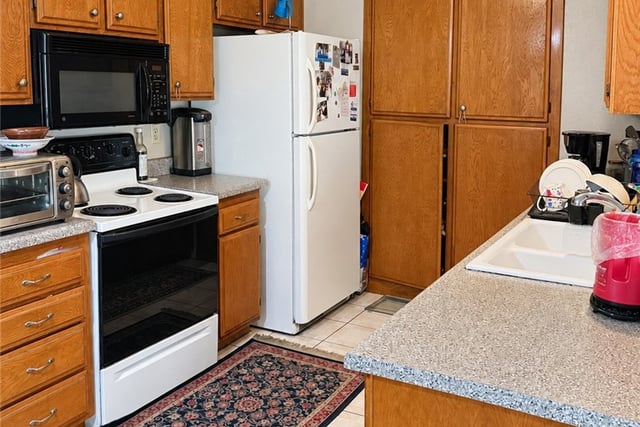 8730 Beckenham K, Inglewood, CA 90305 — photo 17 of 24