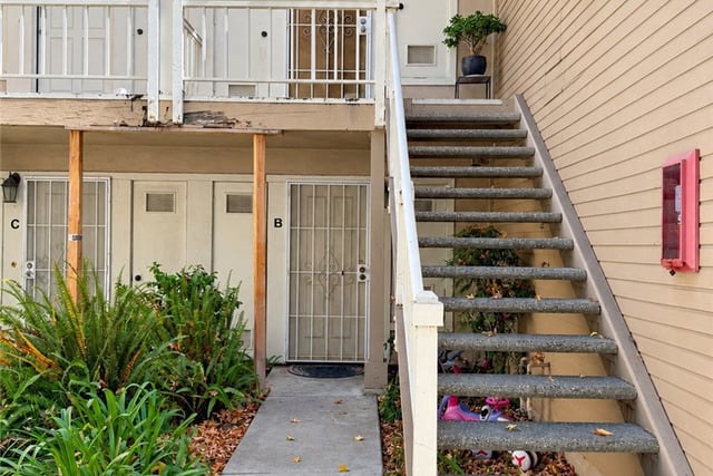 8730 Beckenham K, Inglewood, CA 90305 — photo 3 of 24