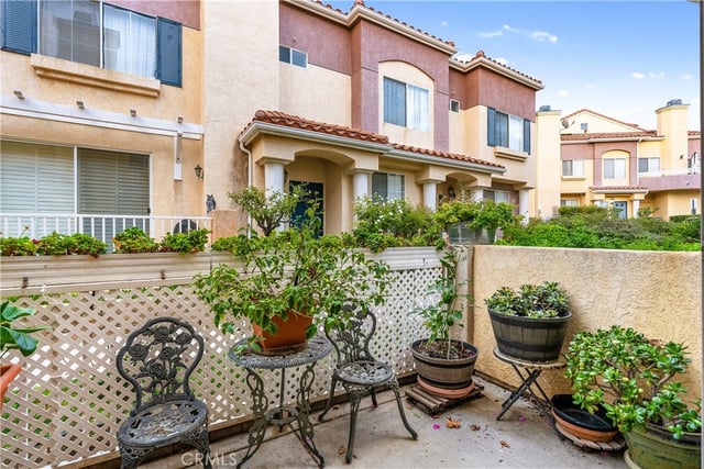 27010 Karns Court 61202, Canyon Country, CA 91387 — photo 18 of 54
