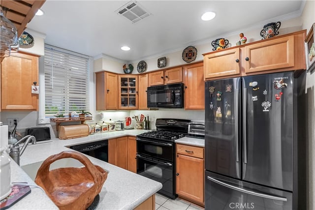 27010 Karns Court 61202, Canyon Country, CA 91387 — photo 23 of 54