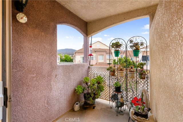 27010 Karns Court 61202, Canyon Country, CA 91387 — photo 45 of 54