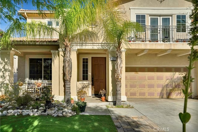 15717 Alia Court, Canyon Country, CA 91387 — photo 2 of 4