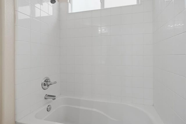 24050 Whitewater Drive, Valencia, CA 91354 — photo 13 of 34