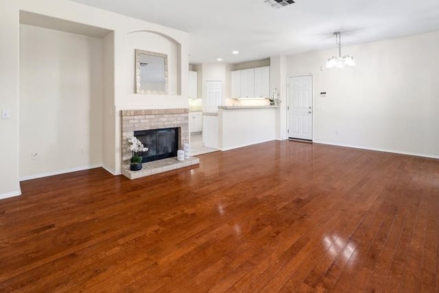 24050 Whitewater Drive, Valencia, CA 91354 — photo 4 of 34