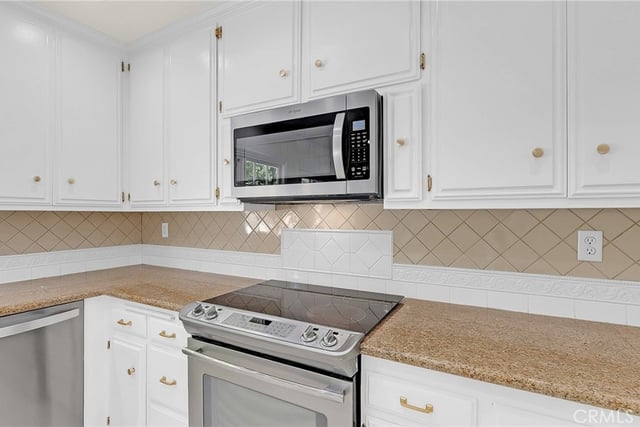 12452 Bradford, Granada Hills, CA 91344 — photo 20 of 75