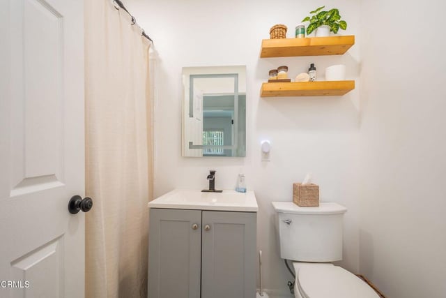 894 Barton Avenue, Camarillo, CA 93010 — photo 17 of 23