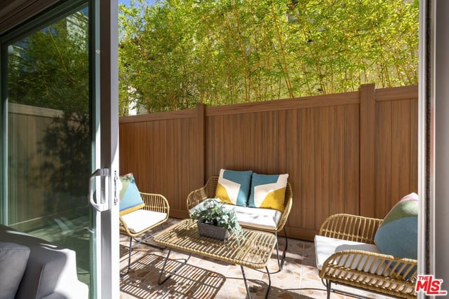 938 5th Street 5, Santa Monica, CA 90403 — photo 13 of 27