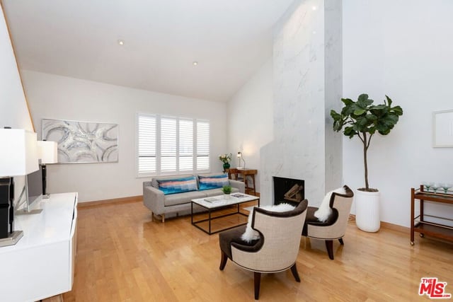 938 5th Street 5, Santa Monica, CA 90403 — photo 16 of 27