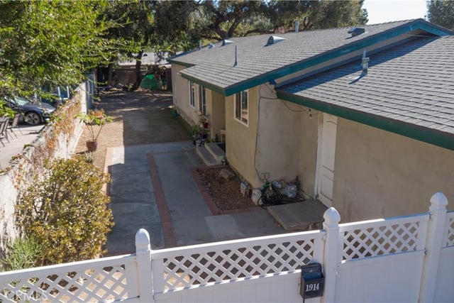 1914 Mentone, Pasadena, CA 91103 — photo 19 of 22