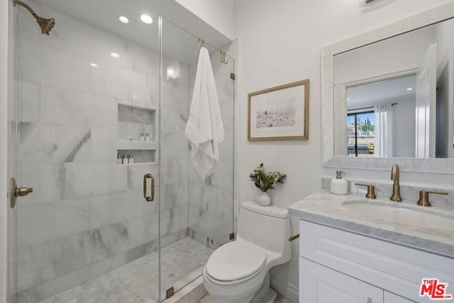 10400 La Grange Avenue 202, Los Angeles, CA 90025 — photo 22 of 26