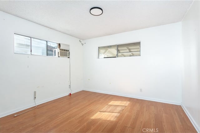 8465 Hazeltine, Panorama City, CA 91402 — photo 20 of 26