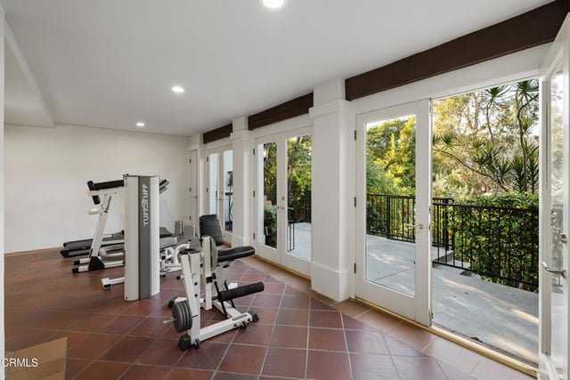 401 Patrician Way, Pasadena, CA 91105 — photo 42 of 75