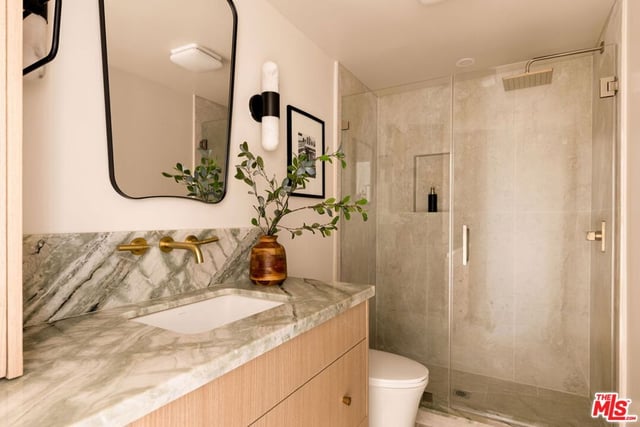 22460 Cairnloch Street, Calabasas, CA 91302 — photo 38 of 50