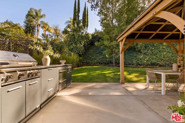 22460 Cairnloch Street, Calabasas, CA 91302 — photo 45 of 50