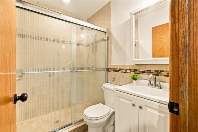 2232 N Valley Street, Burbank, CA 91505 — photo 12 of 18