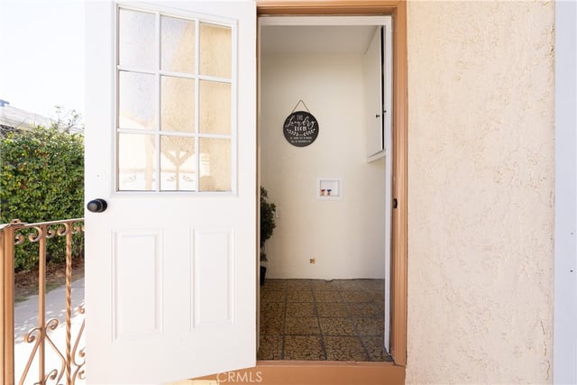 2232 N Valley Street, Burbank, CA 91505 — photo 13 of 18