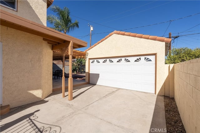 2232 N Valley Street, Burbank, CA 91505 — photo 16 of 18