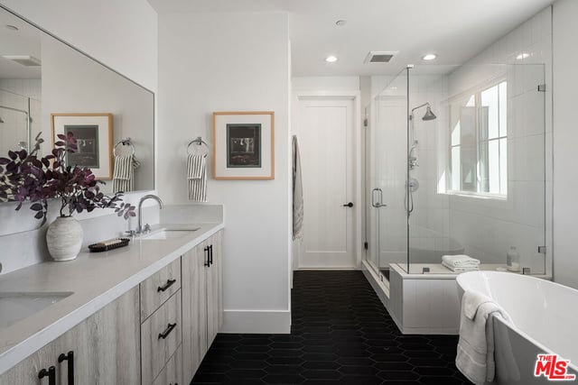 11602 Francis Place, Los Angeles, CA 90066 — photo 30 of 38