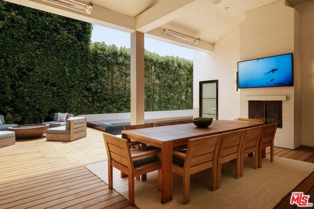 469 N Sweetzer Avenue, Los Angeles, CA 90048 — photo 5 of 42
