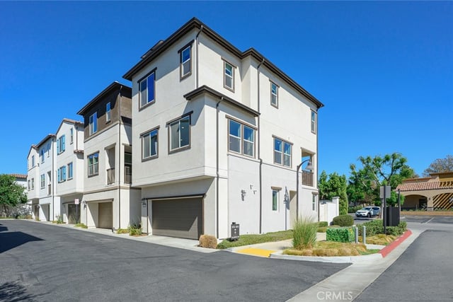 3037 Tallahassee, Simi Valley, CA 93065 — photo 3 of 42