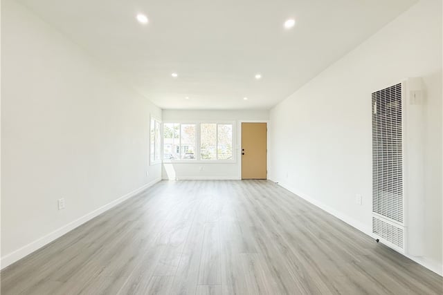 315 W Cedar Street, Compton, CA 90220 — photo 7 of 19