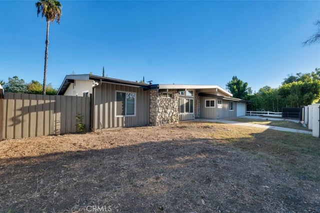 22431 Miranda Street, Woodland Hills, CA 91367 — photo 4 of 55