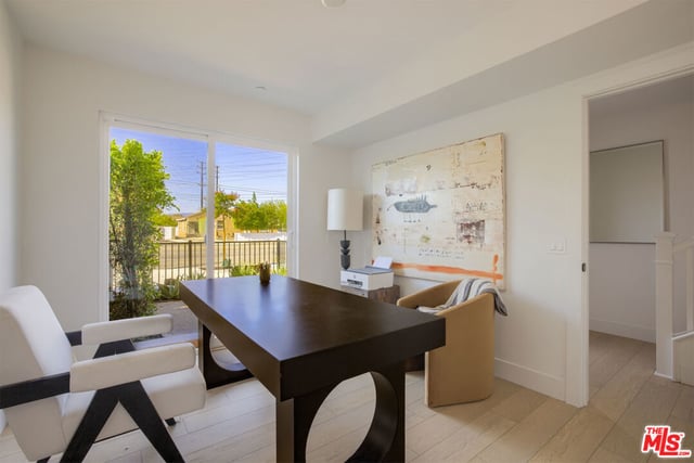 11214 Victory Boulevard 6, North Hollywood, CA 91606 — photo 22 of 22