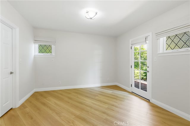 15946 Woodvale Road, Encino, CA 91436 — photo 36 of 49