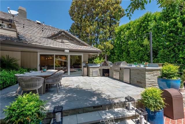 15946 Woodvale Road, Encino, CA 91436 — photo 39 of 49