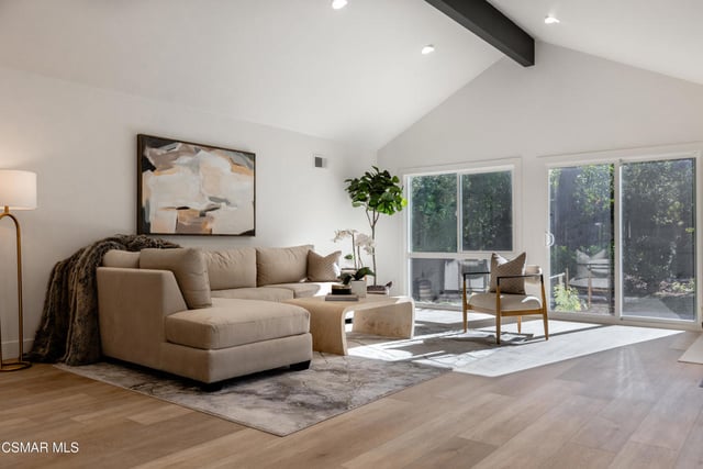 5551 Lake Lindero Drive, Agoura Hills, CA 91301 — photo 8 of 33