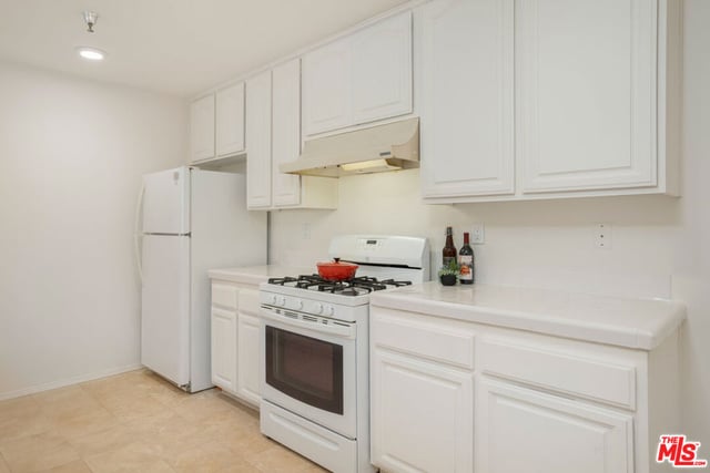 1040 4th Street 106, Santa Monica, CA 90403 — photo 10 of 40