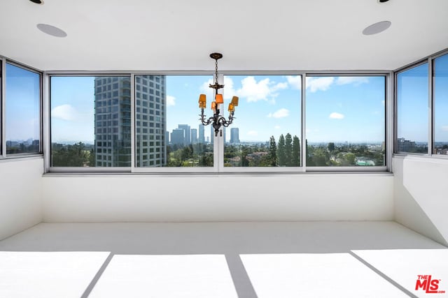 875 Comstock Avenue 9D, Los Angeles, CA 90024 — photo 14 of 45