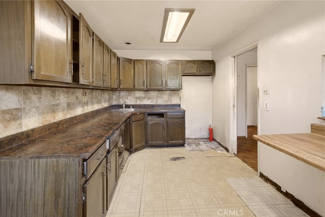 3605 South Barrington Avenue, Los Angeles, CA 90066 — photo 28 of 51