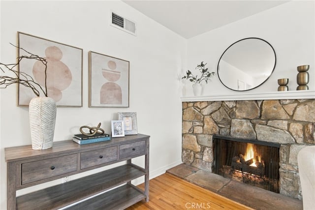10623 Gothic Avenue, Granada Hills, CA 91344 — photo 5 of 54