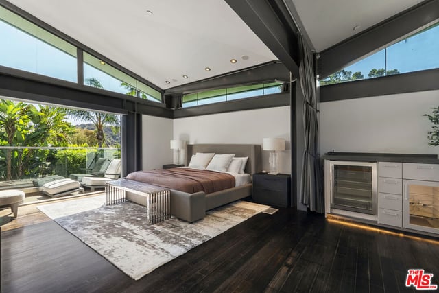 8538 Eastwood Road, Los Angeles, CA 90046 — photo 14 of 28