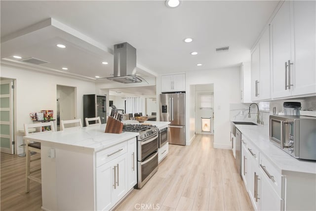 1945 W 91st Place, Los Angeles, CA 90047 — photo 5 of 23