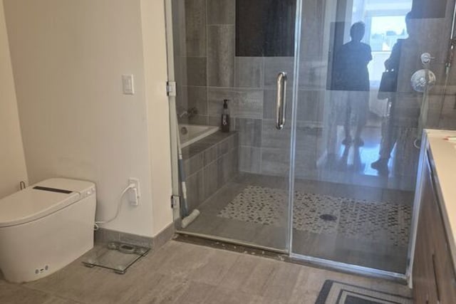 3785 Wilshire Boulevard 703, Los Angeles, CA 90010 — photo 5 of 7