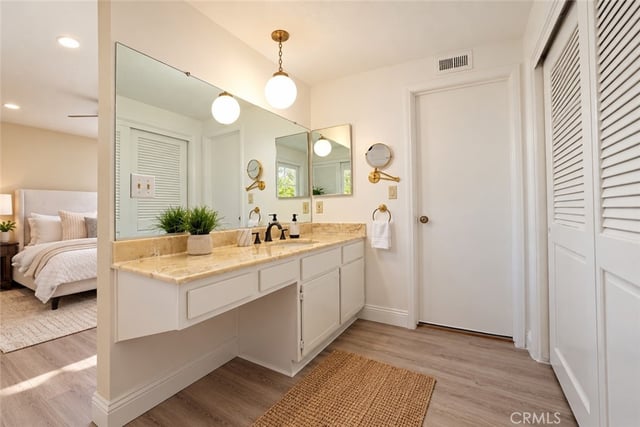 1038 La Presa, Pasadena, CA 91107 — photo 23 of 42