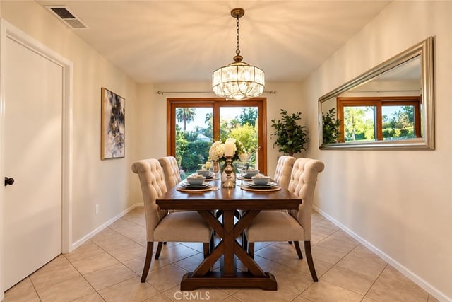 1038 La Presa, Pasadena, CA 91107 — photo 8 of 42