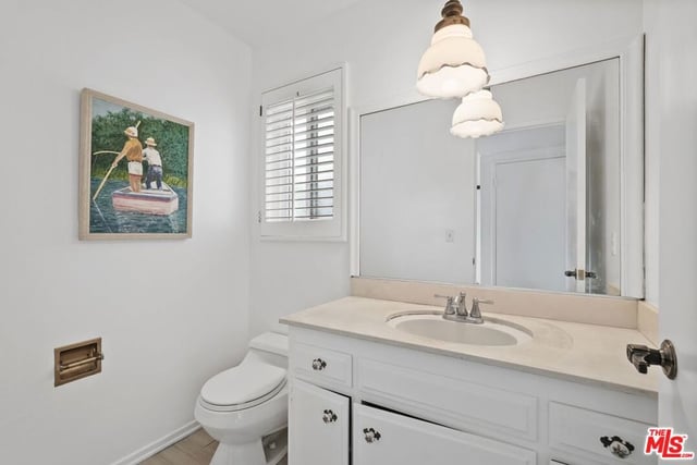 18800 Edleen Drive, Tarzana, CA 91356 — photo 18 of 52
