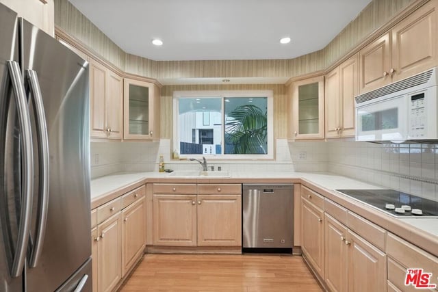 18800 Edleen Drive, Tarzana, CA 91356 — photo 19 of 52
