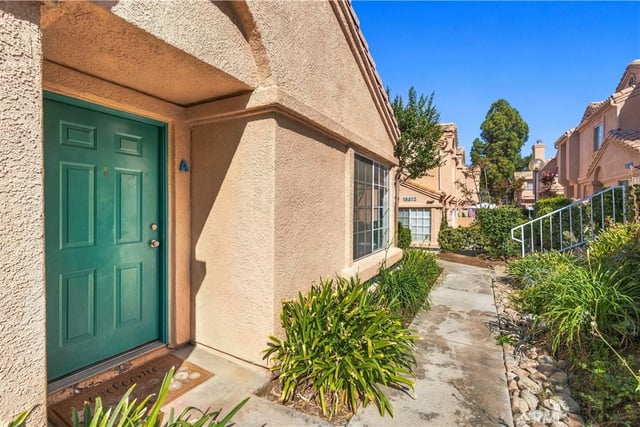 18818 Vista del Canon, Newhall, CA 91321 — photo 26 of 30