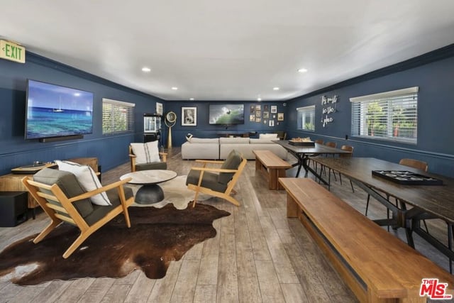 8250 Lankershim Boulevard 112, North Hollywood, CA 91605 — photo 17 of 19