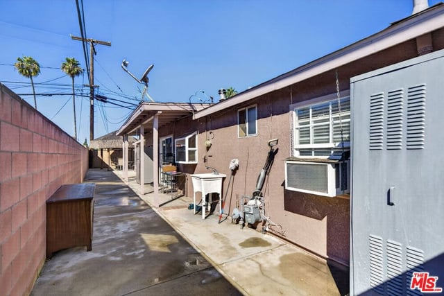 248 E 186th Street, Carson, CA 90746 — photo 32 of 36