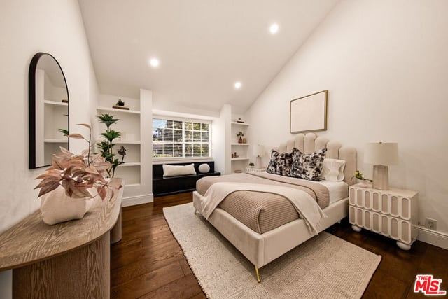 17429 Tarzana Street, Encino, CA 91316 — photo 47 of 72